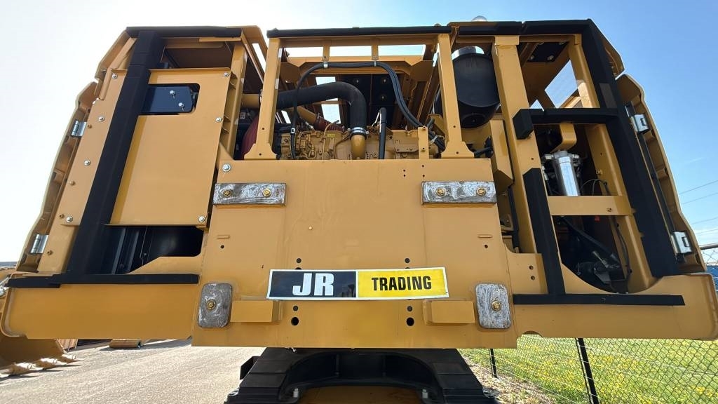 CAT 374