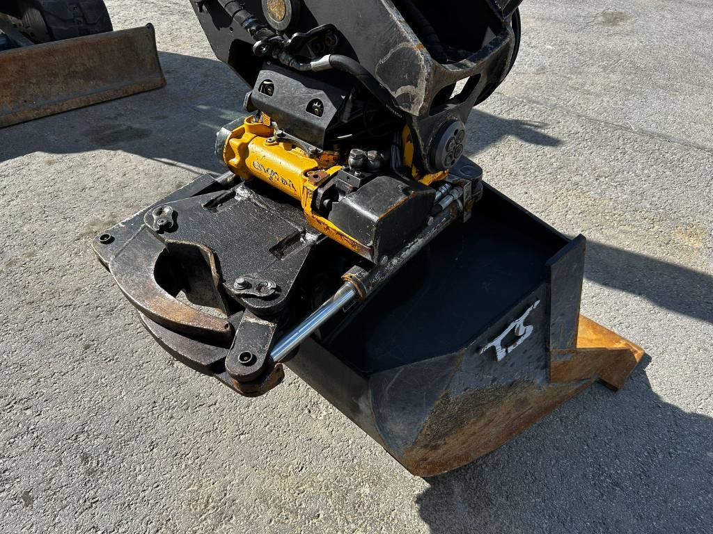 volvo-ecr-50-d-engcon-rasvari,11edef50