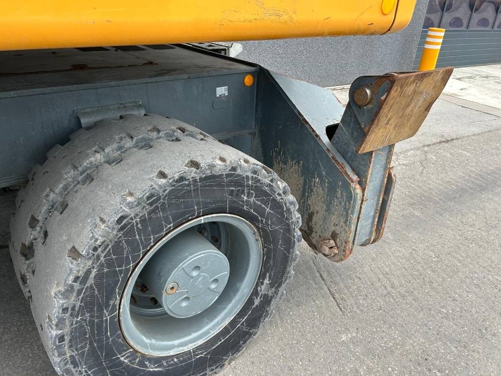 Liebherr LH 24 M