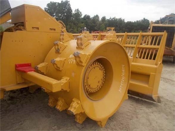 CAT 826H
