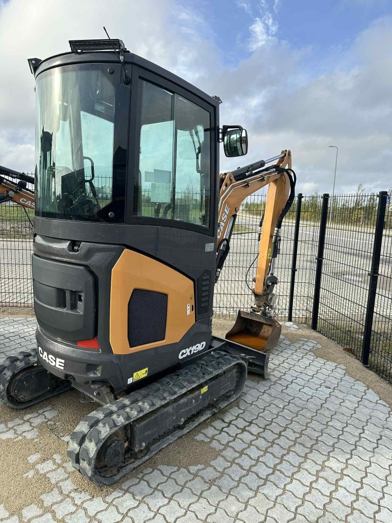 CASE CX 19 D