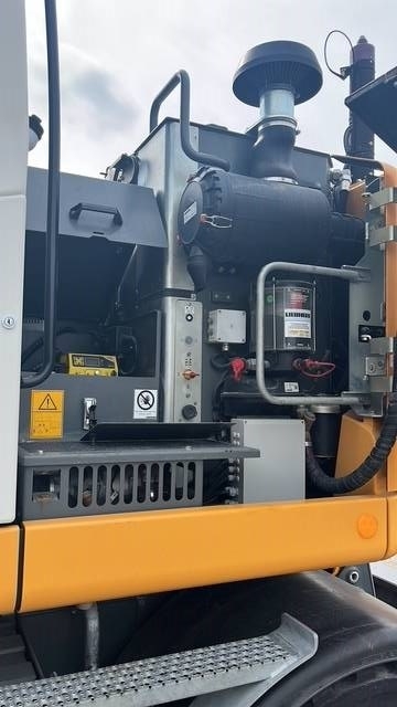 liebherr-918-compact-myyty-sol,bdbd89b5