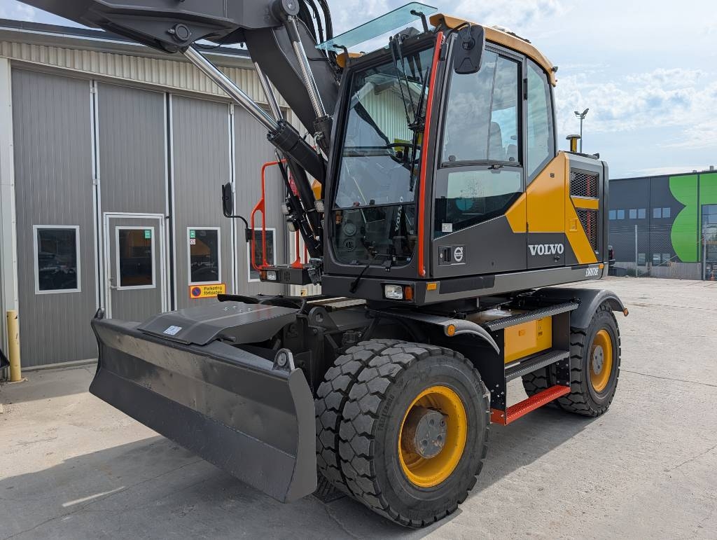 Hjulgrävare Volvo EWR 170 E