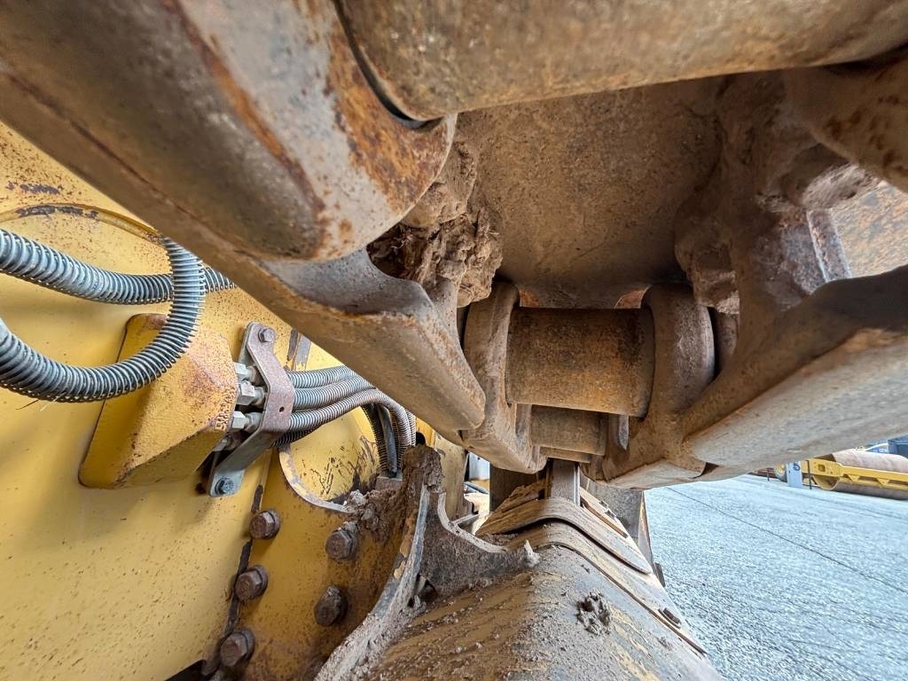 CAT D 5 K 2 XL (Low Verified Hours)