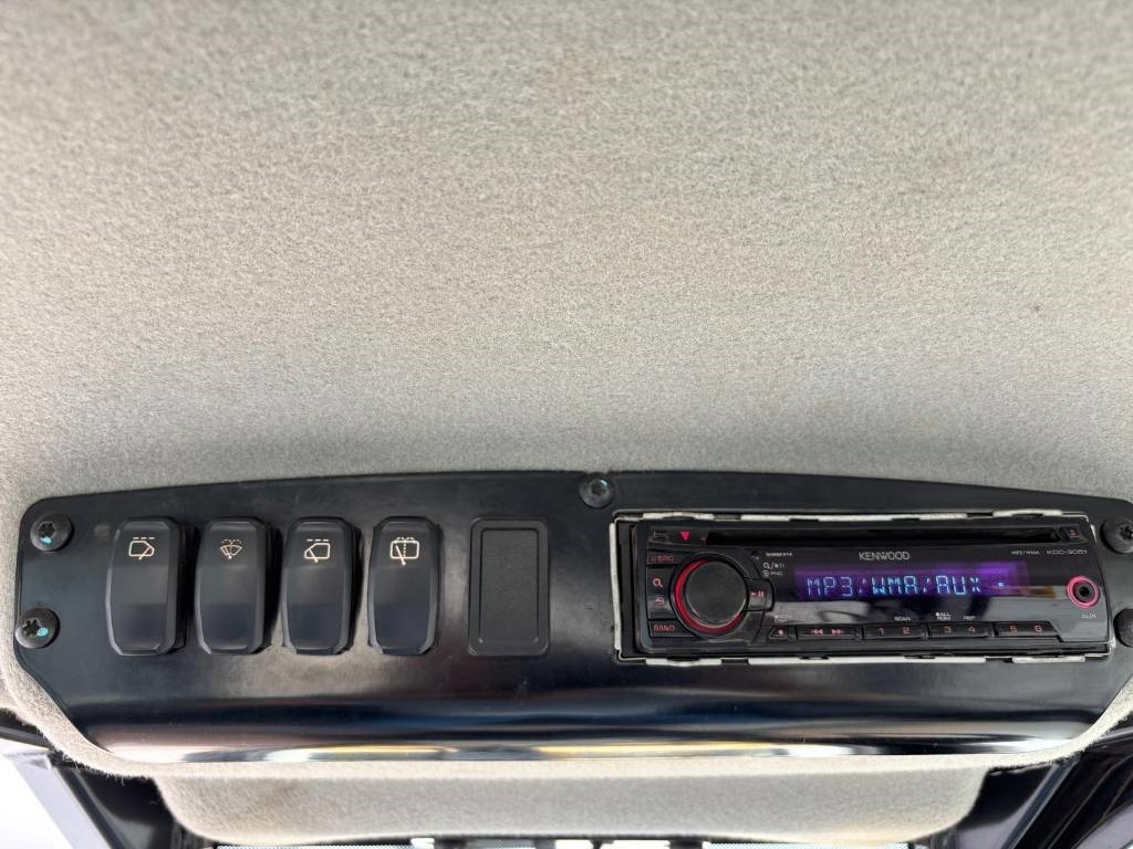 CAT D 5 K 2 XL (Low Verified Hours)