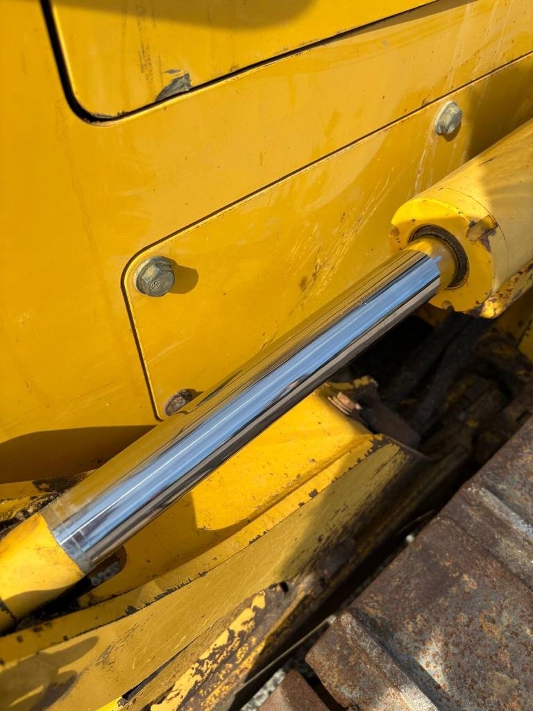 Komatsu D37 PX-23