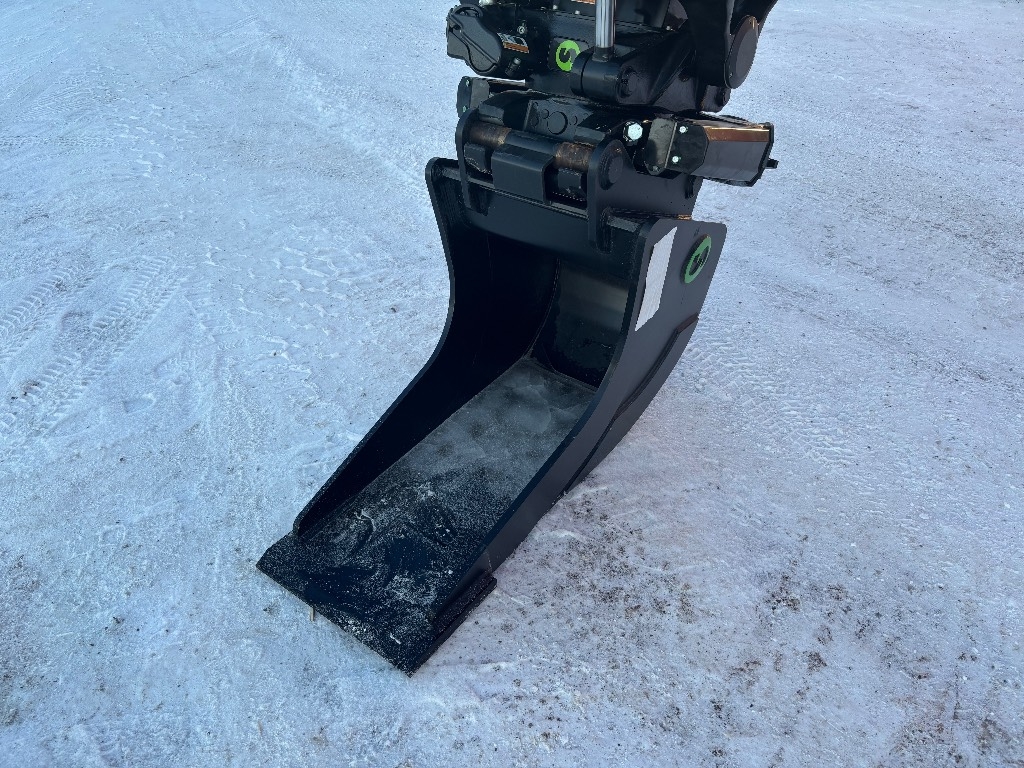 hitachi-zx-135-us-7-demokone-h,8b8b2495