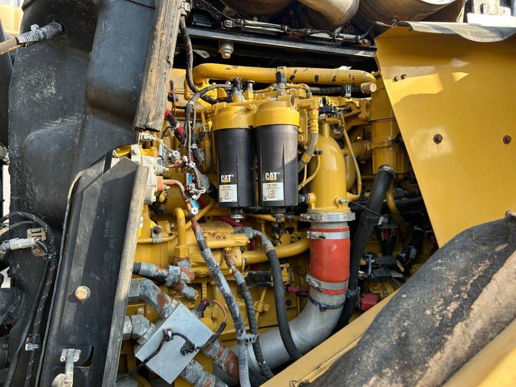 CAT 980