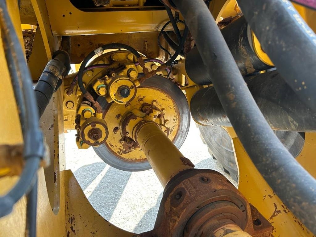 CAT 980