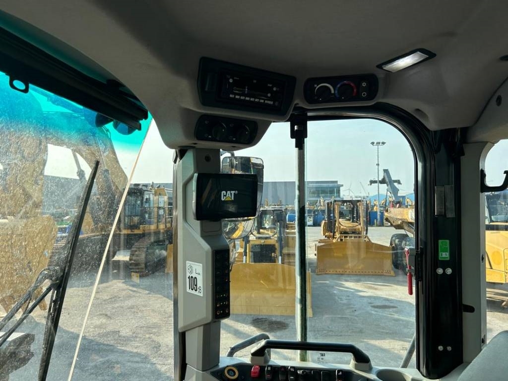 CAT 980