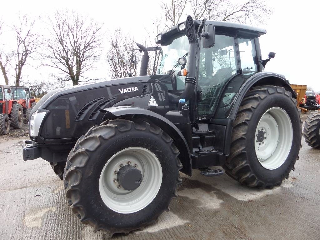 Used Valtra T213 VERSU Tractors Year 2014 Price 73 198 For Sale 