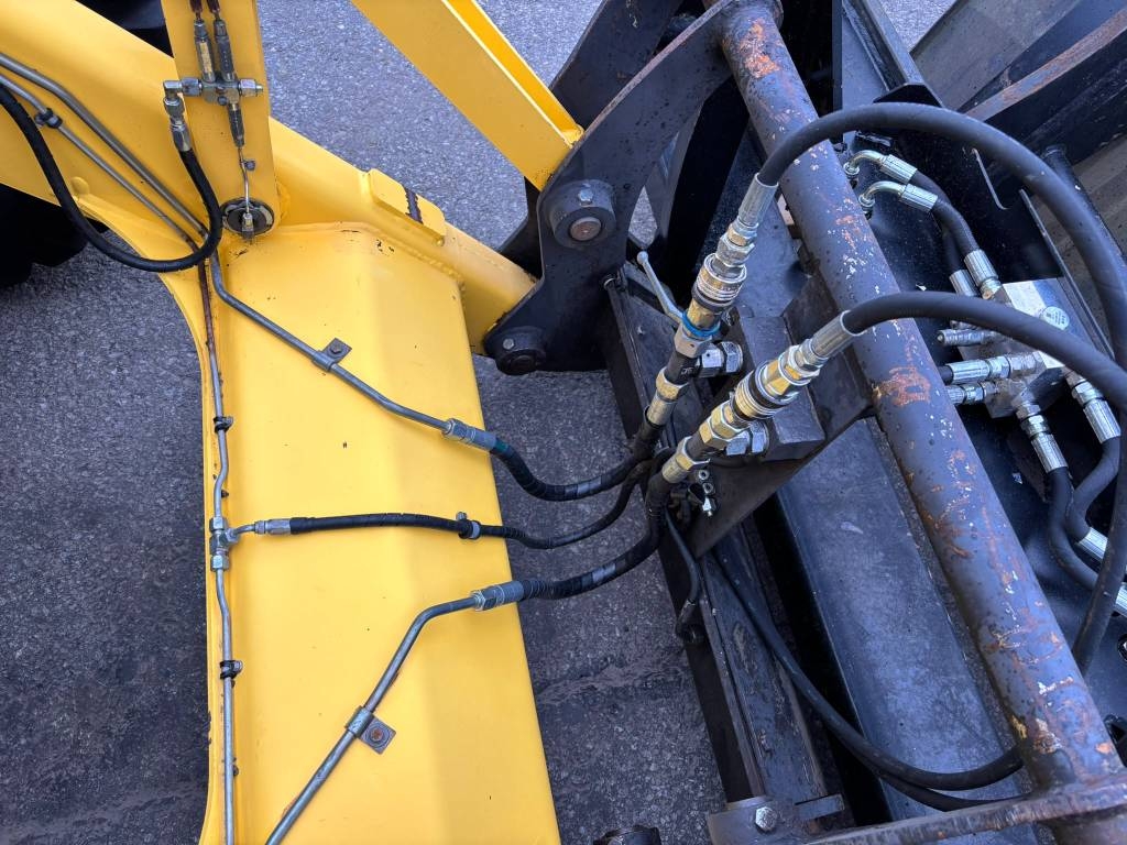 new-holland-lb-115-b-4-ps-kall,03762452