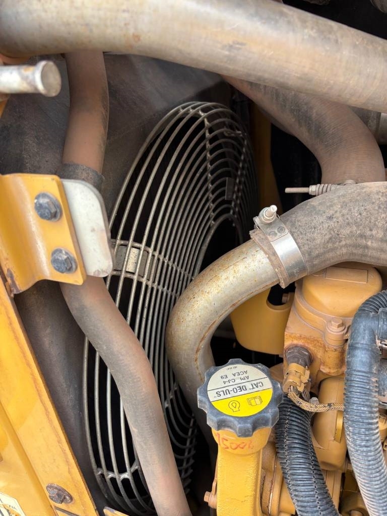 CAT D 5 K 2 XL (Low Verified Hours)