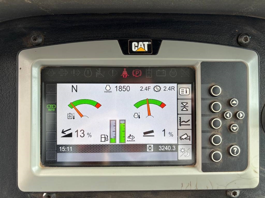 CAT D 5 K 2 XL (Low Verified Hours)