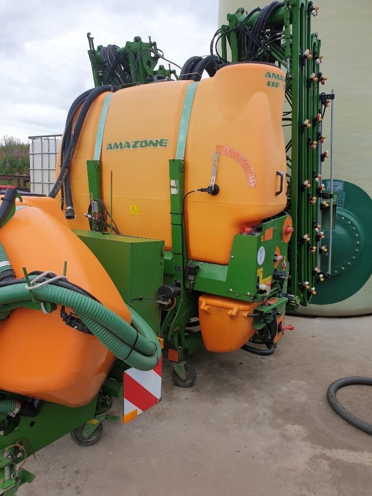 Amazone FT1001/UF1801 Mounted sprayers Agriculture Alan Mackay