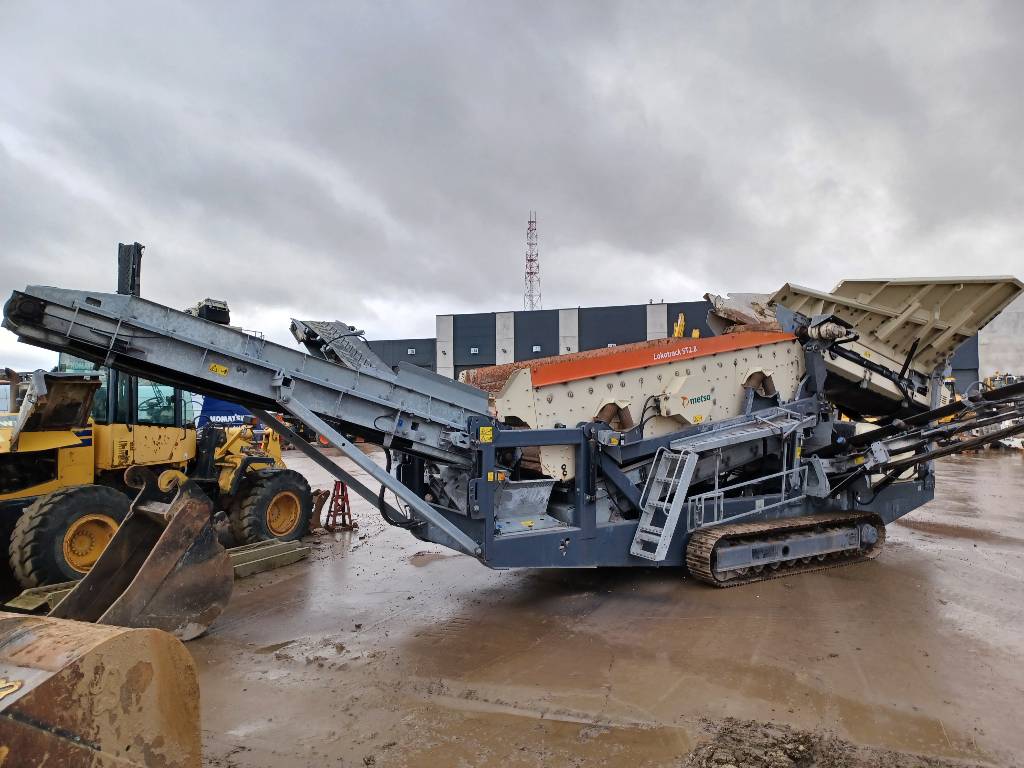 Metso ST 2.8, Mobile screeners, Construction