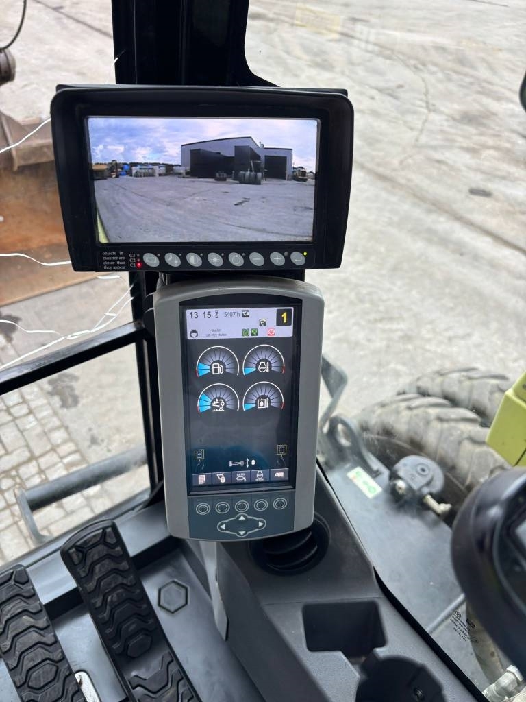 CAT M 320 F