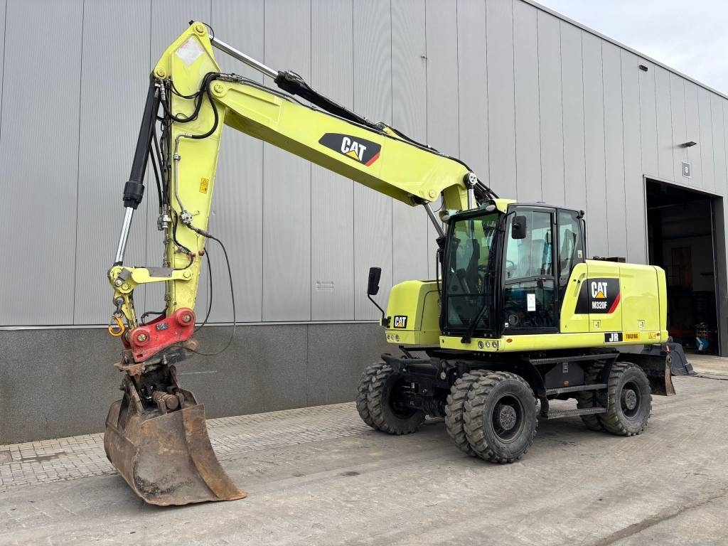 CAT M 320 F