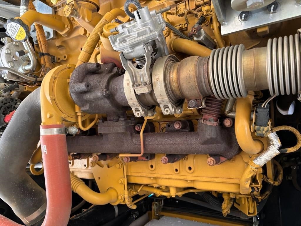 CAT M 320 F