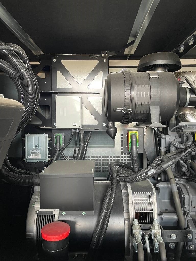 Deutz TCD4.1L4 - 105 kVA Stage V Generator - DPX-19011