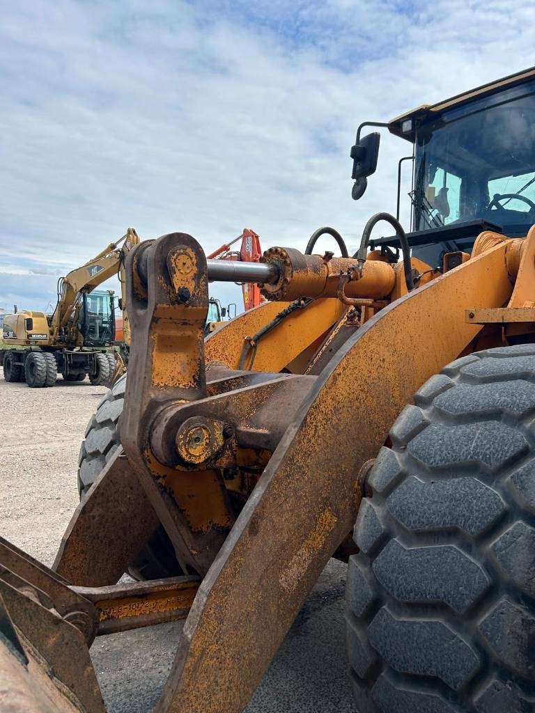 Hyundai HL 970
