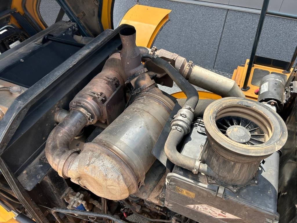 Hyundai HL 970