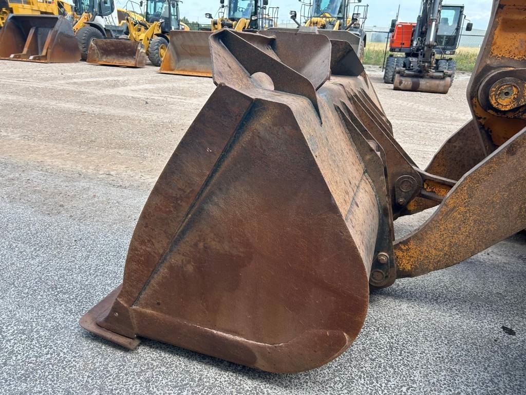 Hyundai HL 970