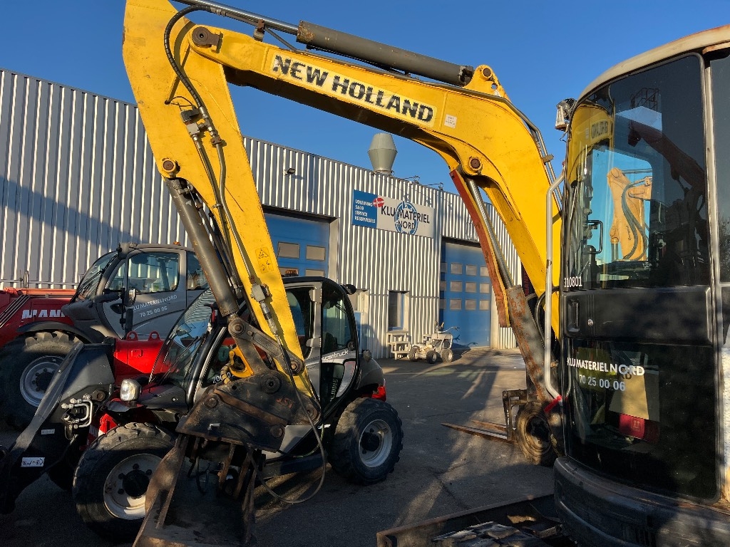 New Holland E 50 B SR