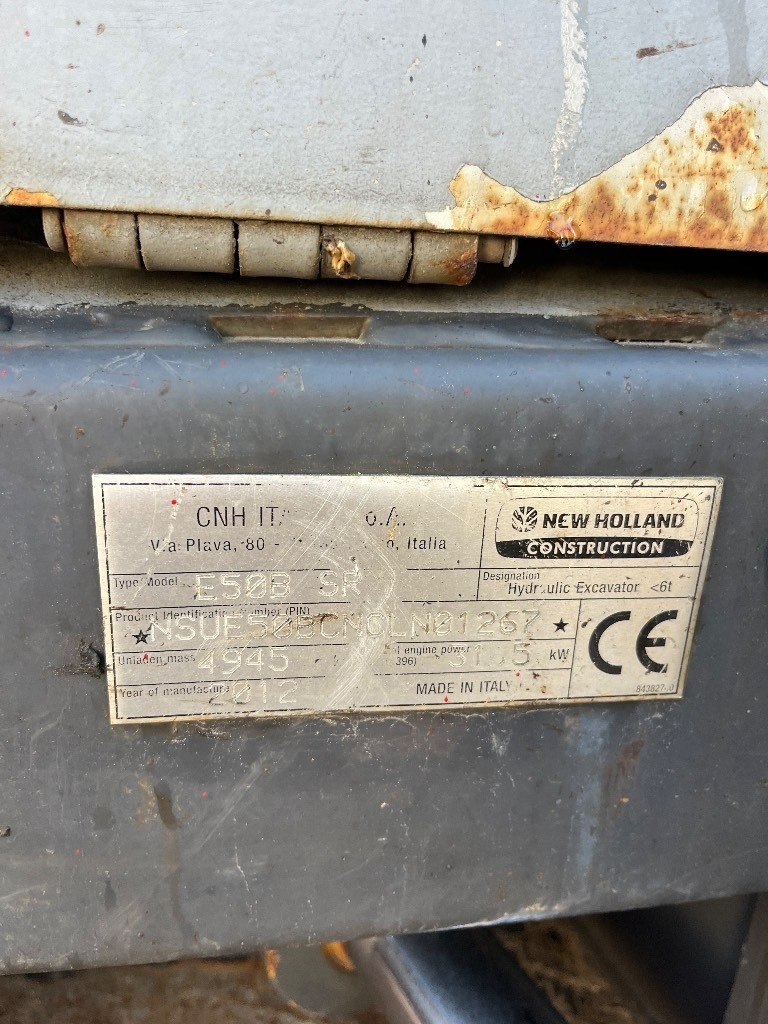 New Holland E 50 B SR