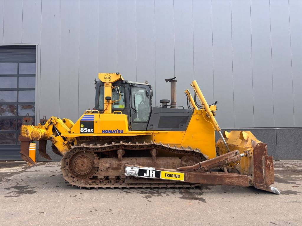 Komatsu D 85 EX-15 E0
