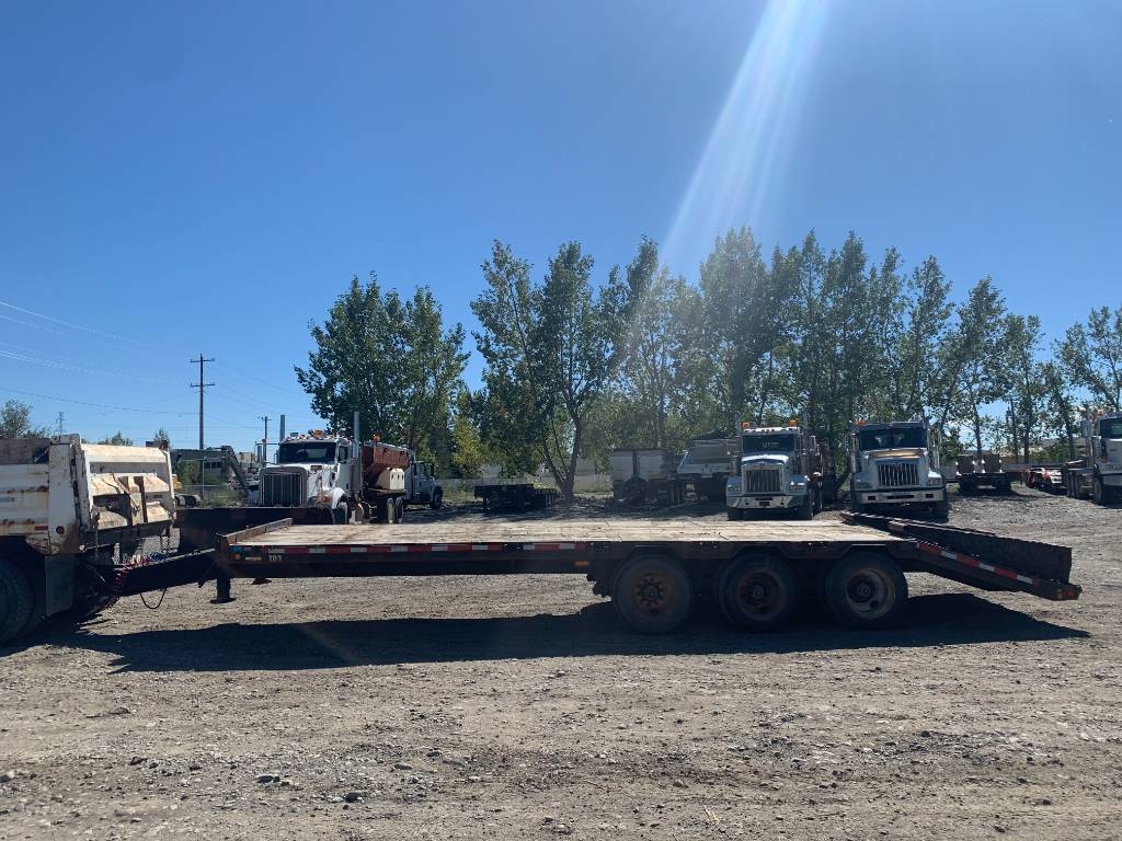 [Other] WREM 30 TON TRIAXLE TRAILER Flatbed Trailers Trucks and