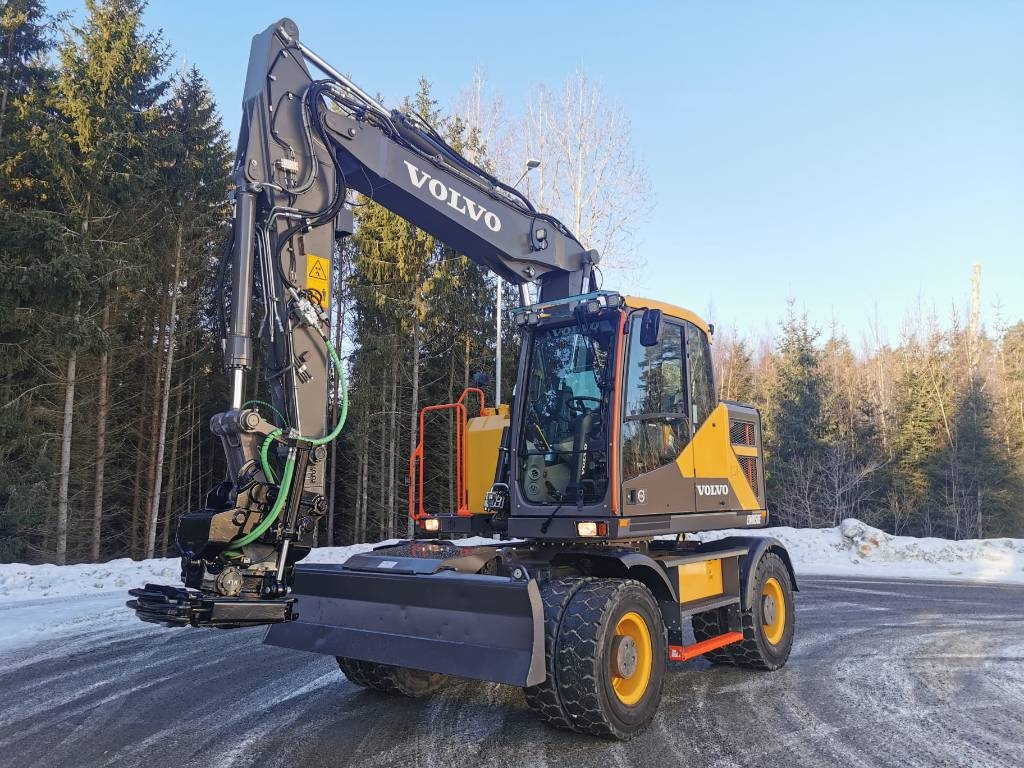 Hjulgrävare Volvo EWR 150 E wheelexcavators