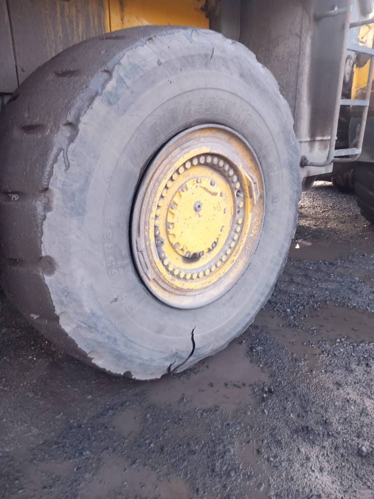 Komatsu WA 600-6