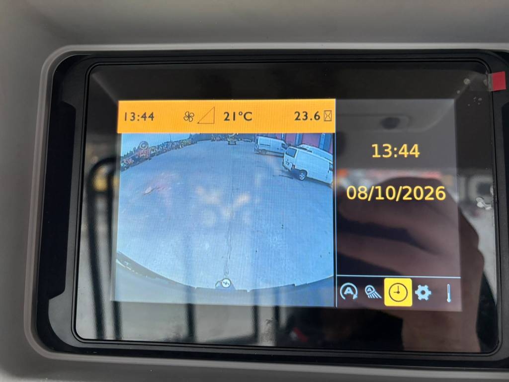 jcb-413k-nordic-edition-u-aura,4917e936