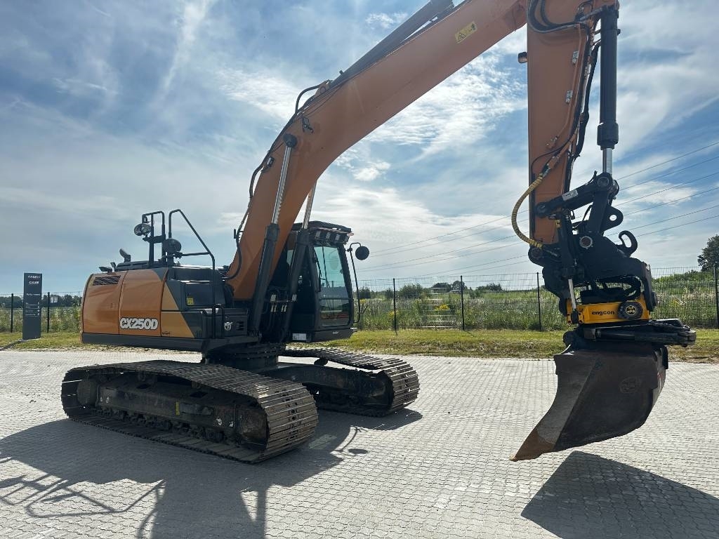 CASE CX 250 D