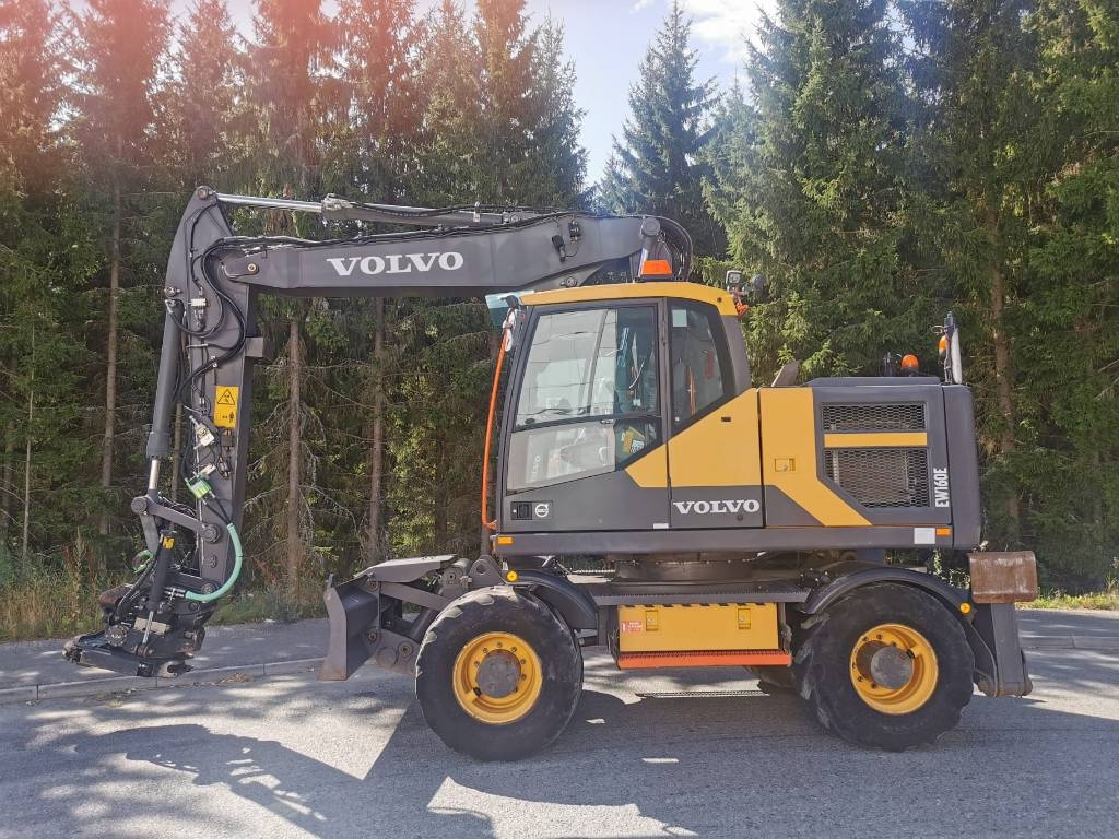 Hjulgrävare Volvo EW 160 E