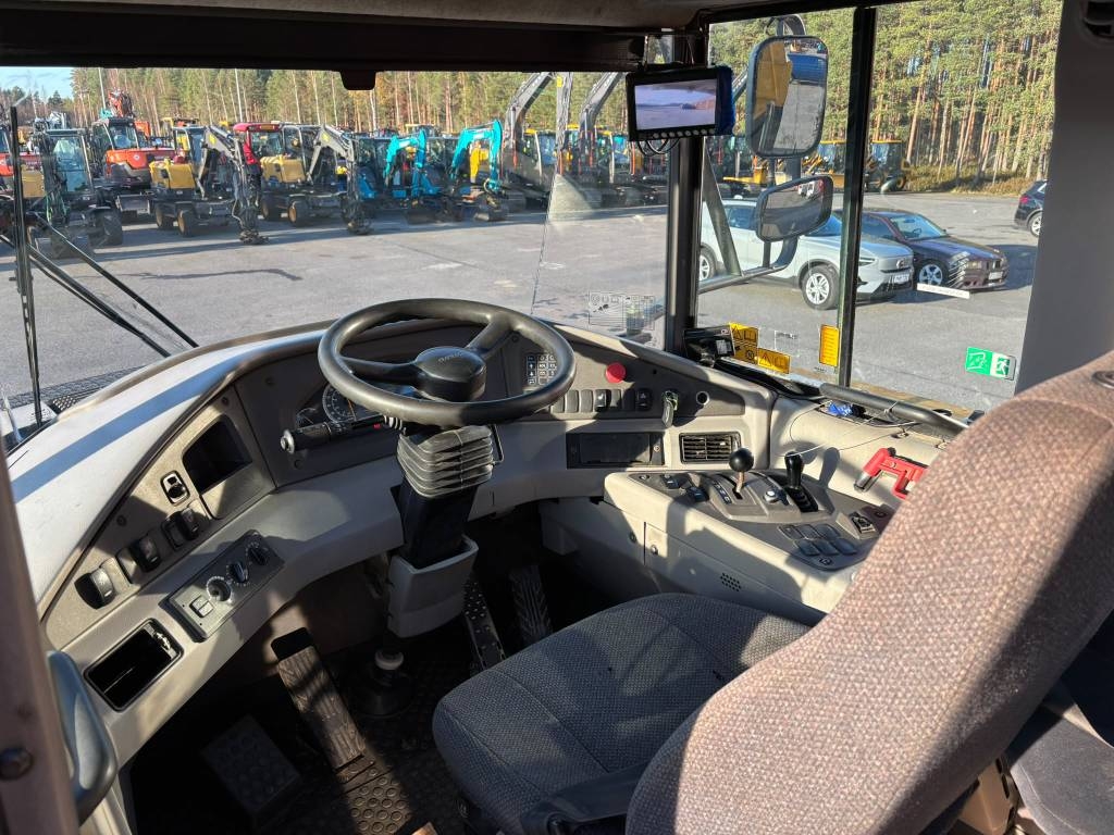 volvo-a-30-f,7f7a301e