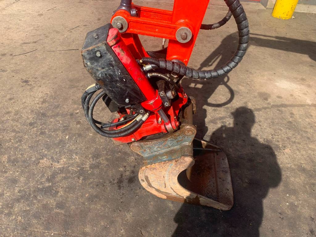 kubota-u-27-4-pyorittaja-5-tyo,707f44ae