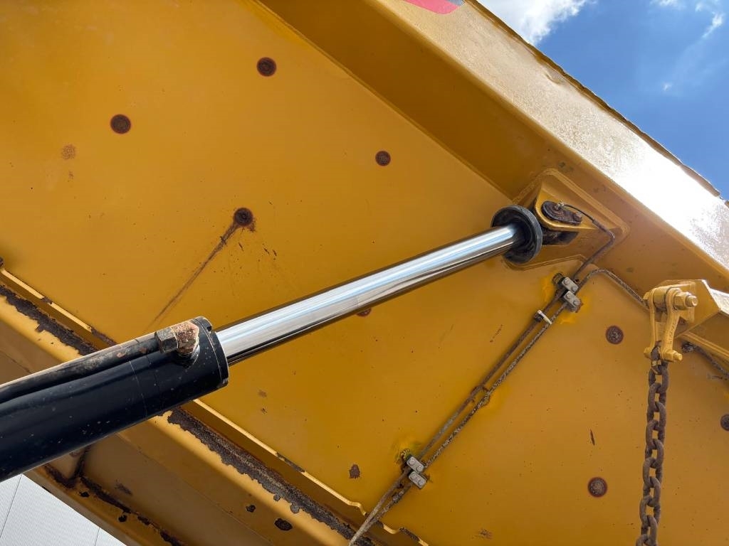 CAT 745 C