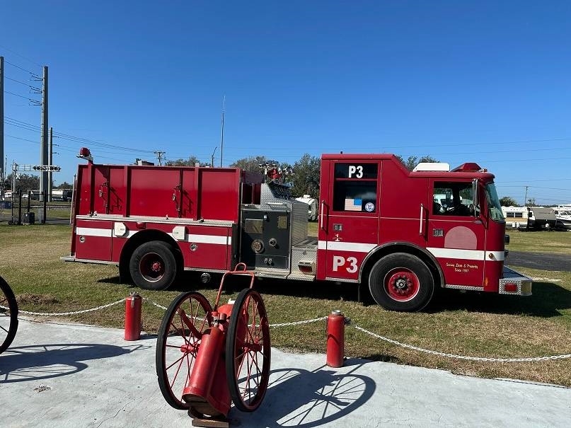 [Other] 2000 PIERCE FIRE TRUCK ENFORCER