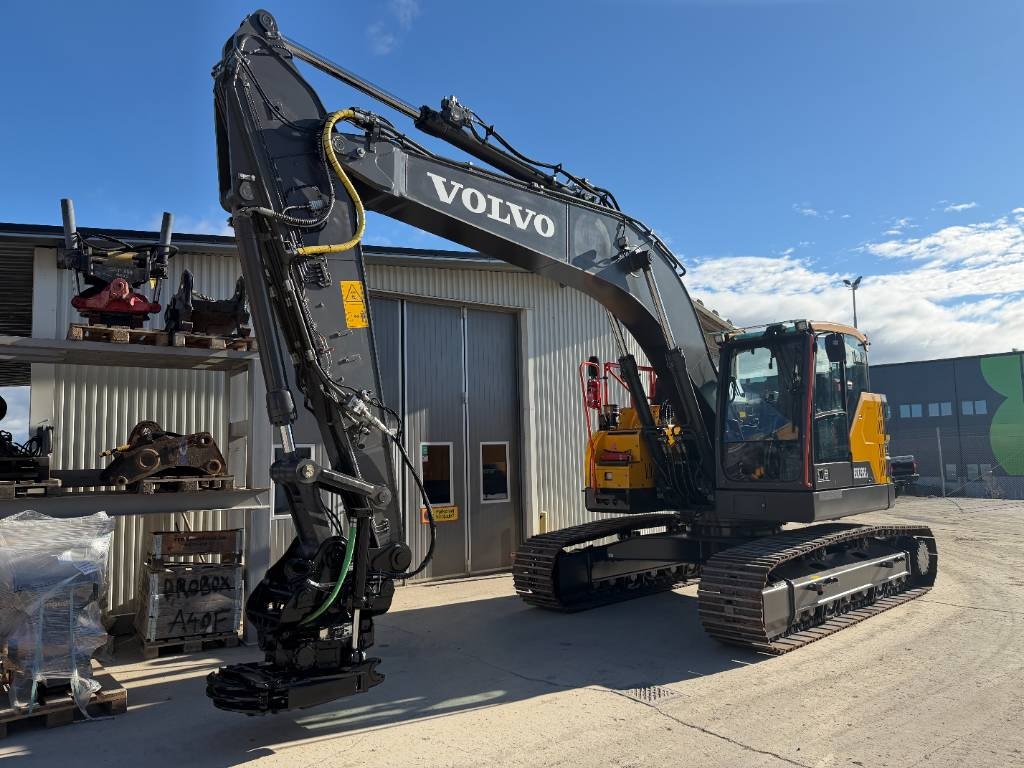 Bandgrävare Volvo ECR 235 E