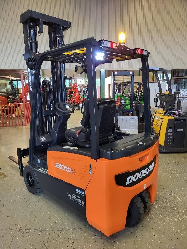 Doosan B20T-7 2000 kg 6000 mm HYRKÖP - Elmotviktstruckar ...