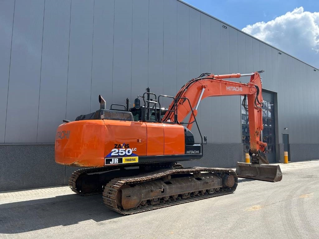 Hitachi ZX 250 LC-6 (GPS Prepared)