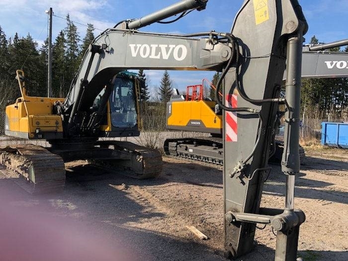 Экскаватор volvo ec240blc prime