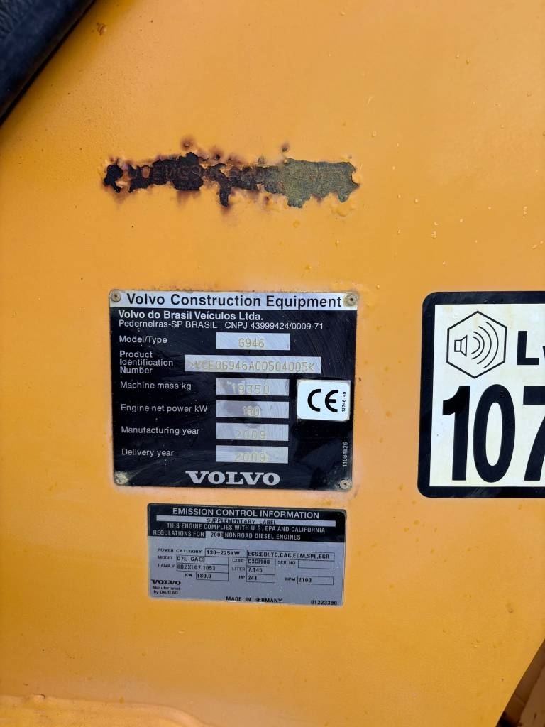 Volvo G 946 AWD (CE Certified / New Engine)