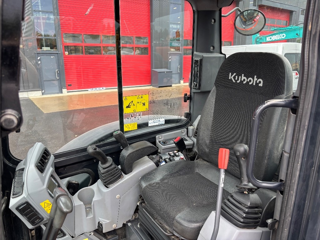 kubota-kx-057-4-pyorittaja-3-k,1c340a19