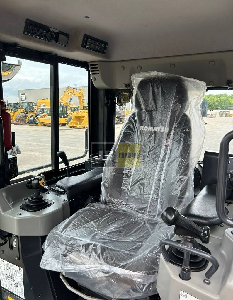 Komatsu D 61 PXI-24 (Topcon intelligent system)