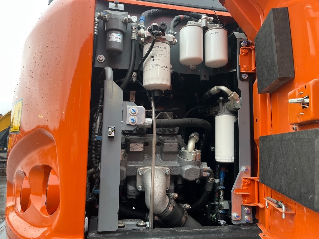 hitachi-zx-135-w-7-engcon-rasv,ad805a54