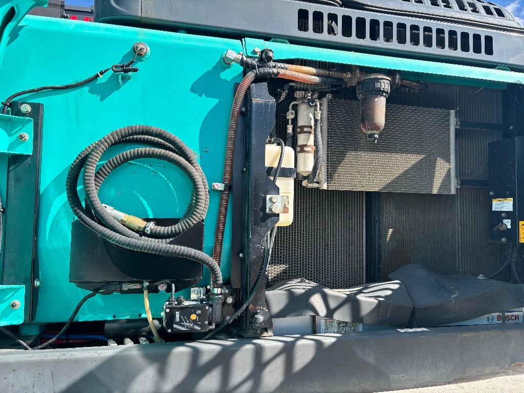 kobelco-sk-300-lc-kallistaja-2,176d29ba