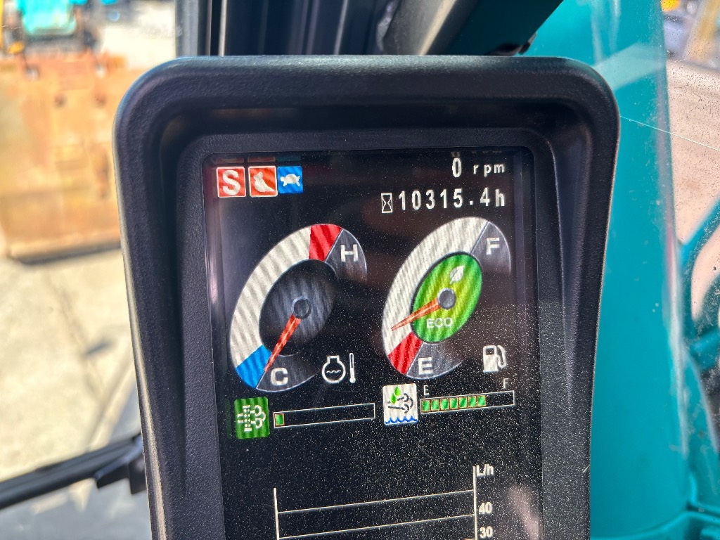 kobelco-sk-300-lc-kallistaja-2,b56b6a3d